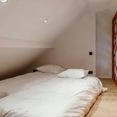 Cc Nomie Hotel Restaurant Dinant Room photo