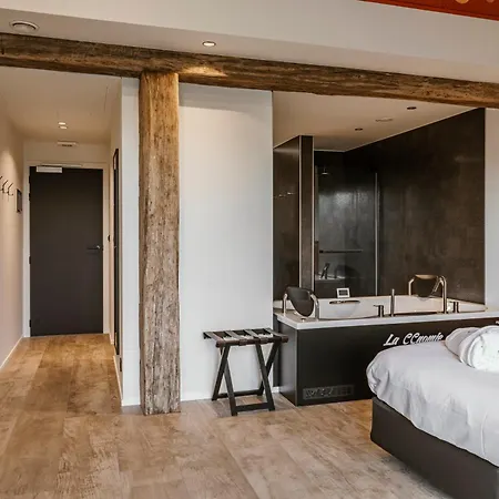 Cc Nomie Hotel Restaurant Dinant Room photo