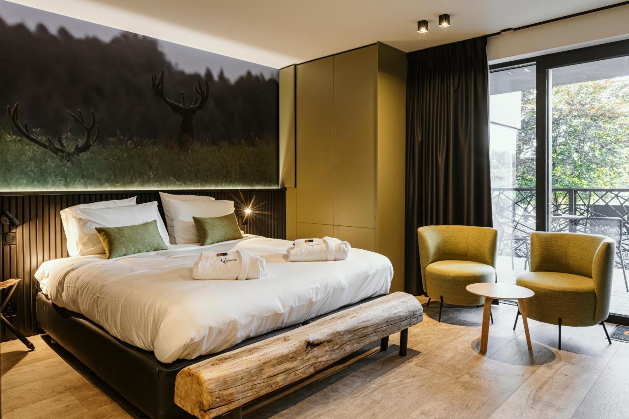 Cc Nomie Restaurant Hotel