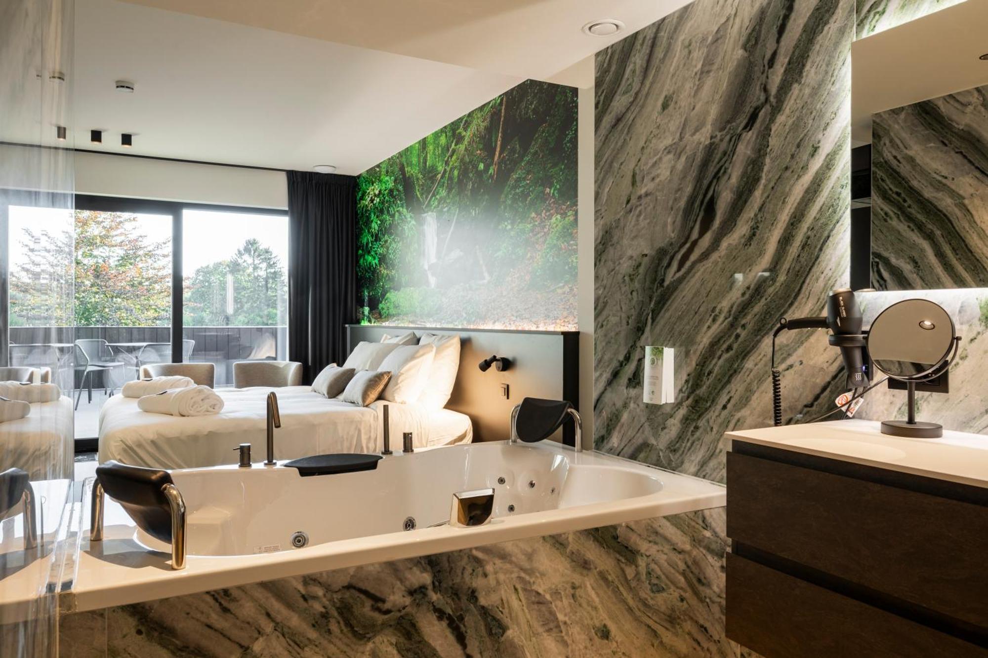 Hotel Cc Nomie Restaurant 4*